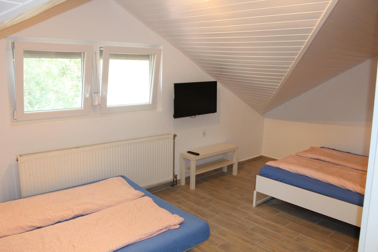 Pelso Apartman Zamárdi Buitenkant foto