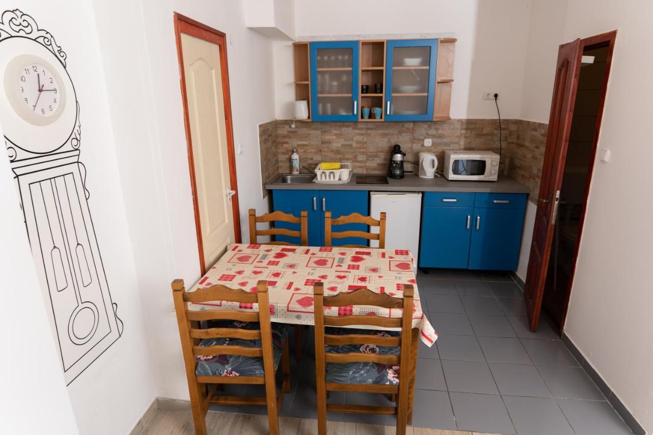 Pelso Apartman Zamárdi Buitenkant foto