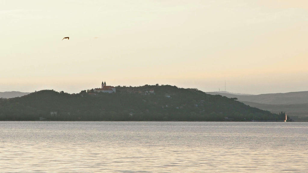 Pelso Apartman Zamárdi Buitenkant foto